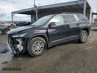 2023 Chevrolet Traverse LT Cloth with VIN 1GNERGKW8PJ326548, listed as a Copart auction lot 42641565 with 6,872 mi miles and Salvage Title. Bid and sale history available at carsss.com. Image 1.