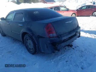 2006 Chrysler 300 Touring with VIN 2C3KA53G16H128994, listed as a Copart auction lot 45585505 with 95,301 mi miles and Salvage Title. Bid and sale history available at carsss.com. Image 2.