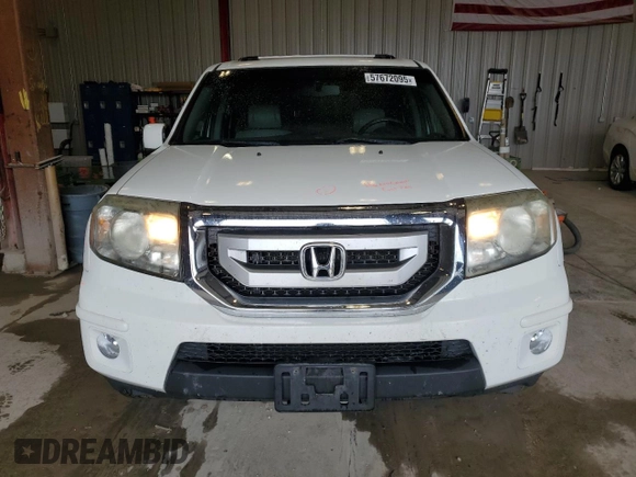 2011 Honda Pilot EX-L z VIN 5FNYF4H51BB031724, wystawiony jako Copart lot #57672095 z przebiegiem 188 724 mil mil oraz Nie do naprawy • Non repairable. Historia ofert i sprzedaży dostępna na DreamBid. Obrazek 5.