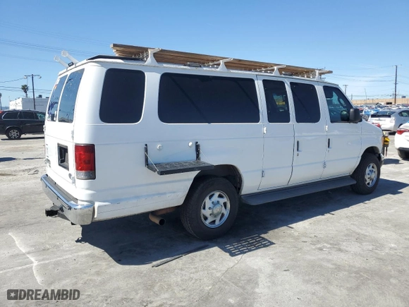 2007 Ford Econoline Wagon XL with VIN 1FBSS31L77DB35609, listed as a Copart auction lot 49812835 with 379,167 mi miles and Salvage Title. Bid and sale history available at carsss.com. Image 3.