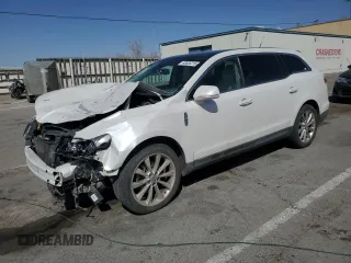2010 Lincoln MKT EcoBoost with VIN 2LMHJ5AT6ABJ04742, listed as a Copart auction lot 48533215 with 175,565 mi miles and Salvage Title. Bid and sale history available at DreamBid. Image 1.