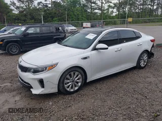 2018 Kia Optima LX z VIN 5XXGT4L3XJG246489, wystawiony jako IAAI lot #42107857 z przebiegiem 76 259 mil mil oraz . Historia ofert i sprzedaży dostępna na DreamBid. Obrazek 18.