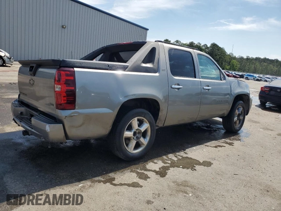 2008 Chevrolet Avalanche 2LT with VIN 3GNFK12318G107218, listed as a Copart auction lot 61583895 with Not provided miles and Salvage title. Bid and sale history available at DreamBid. Image 3.