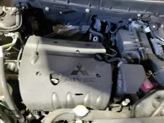 2017 Mitsubishi Outlander SEL с VIN JA4AR4AW0HZ029259, выставлен на аукционе Copart как лот 82339815 с пробегом 116 259 миль миль и Чистый • Clean title. История ставок и продаж доступна на DreamBid. Изображение 14.