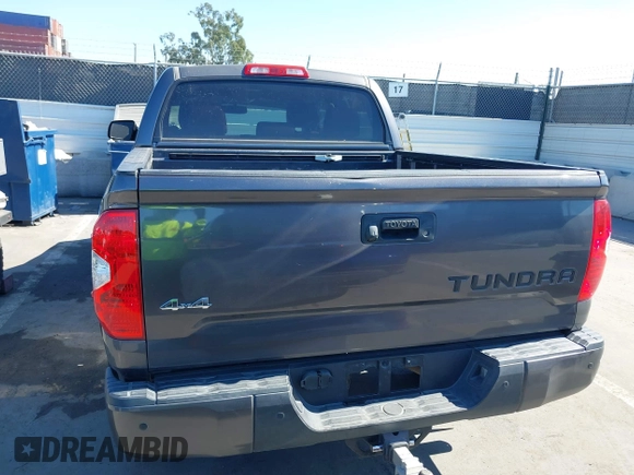 2017 Toyota Tundra Platinum z VIN 5TFAW5F15HX612228, wystawiony jako IAAI lot #41677281 z przebiegiem 157 425 mil mil oraz . Historia ofert i sprzedaży dostępna na DreamBid. Obrazek 16.