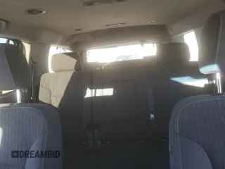 2018 Chevrolet Tahoe LS z VIN 1GNSKAKC1JR136870, wystawiony jako Copart lot #50523435 z przebiegiem 140 301 mil mil oraz Szkoda całkowita • Salvage title. Historia ofert i sprzedaży dostępna na DreamBid. Obrazek 10.