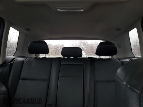 2015 Mercedes-Benz GLK 350 with VIN WDCGG8JB4FG344322, listed as a Copart auction lot 39922064 with 169,043 mi miles and . Bid and sale history available at DreamBid. Image 10.