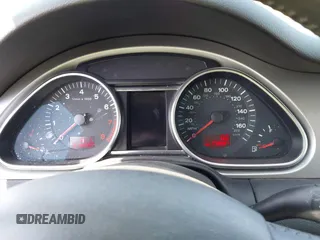 2007 Audi Q7 Premium z VIN WA1BY74L97D056322, wystawiony jako IAAI lot #42081141 z przebiegiem 173 587 mil mil oraz . Historia ofert i sprzedaży dostępna na DreamBid. Obrazek 7.