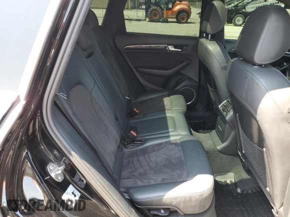 2016 Audi SQ5 Premium Plus with VIN WA1CCAFP2GA019551, listed as a Copart auction lot 61885134 with 99,722 mi miles and Salvage Title. Bid and sale history available at carsss.com. Image 10.