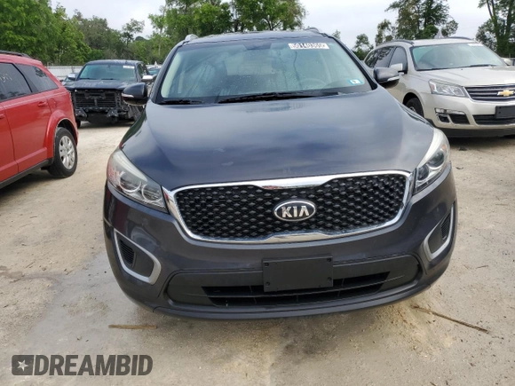 2017 Kia Sorento LX with VIN 5XYPG4A35HG328000, listed as a Copart auction lot 50140365 with 139,858 mi miles and Clean Title. Bid and sale history available at carsss.com. Image 5.