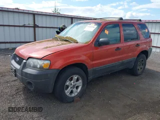 2006 Ford Escape XLT with VIN 1FMCU93136KB88998, listed as a IAAI auction lot 42410306 with 186,892 mi miles and . Bid and sale history available at DreamBid. Image 2.