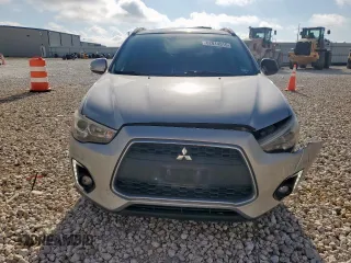 2015 Mitsubishi Outlander GT z VIN 4A4AP4AW2FE045214, wystawiony jako Copart lot #62014515 z przebiegiem 92 633 mil mil oraz Szkoda całkowita • Salvage title. Historia ofert i sprzedaży dostępna na DreamBid. Obrazek 5.