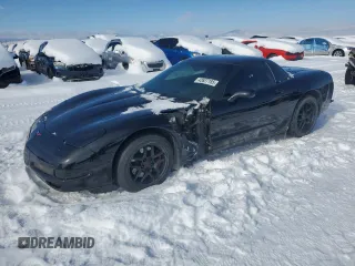 2002 Chevrolet Corvette Z06 with VIN 1G1YY12S625102143, listed as a Copart auction lot 42627185 with 0 mi miles and Clean Title. Bid and sale history available at carsss.com. Image 1.