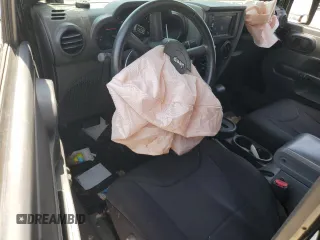 2008 Jeep Wrangler Unlimited X z VIN 1J4GA391X8L532319, wystawiony jako Copart lot #57292495 z przebiegiem Nie podano mil oraz Szkoda całkowita • Salvage title. Historia ofert i sprzedaży dostępna na DreamBid. Obrazek 8.