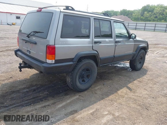 2000 Jeep Cherokee with VIN 1J4FF48S5YL159414, listed as a IAAI auction lot 42416639 with 177,932 mi miles and . Bid and sale history available at DreamBid. Image 4.