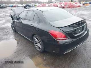 2019 Mercedes-Benz C with VIN 55SWF8EB3KU320806, listed as a IAAI auction lot 41983005 with 61,262 mi miles. Bid and sale history available at carsss.com. Image 3.