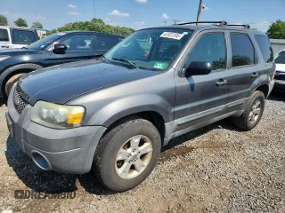 2005 Ford Escape XLT with VIN 1FMYU93135DA09027, listed as a Copart auction lot 63322395 with 144,020 mi miles and Clean title. Bid and sale history available at DreamBid. Image 1.