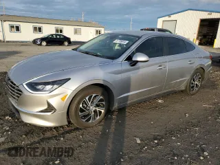 2020 Hyundai Sonata Hybrid Blue with VIN KMHL24JJXLA013810, listed as a Copart auction lot 85705614 with 211,019 mi miles and Clean Title. Bid and sale history available at carsss.com. Image 1.