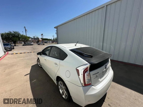 2014 Toyota Prius Four with VIN JTDKN3DUXE1797318, listed as a Copart auction lot 54109895 with 228,561 mi miles and Clean Title. Bid and sale history available at carsss.com. Image 3.