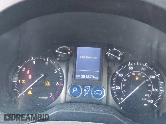 2014 Lexus GX with VIN JTJBM7FX1E5072455, listed as a IAAI auction lot 42133000 with 251,879 mi miles. Bid and sale history available at carsss.com. Image 7.