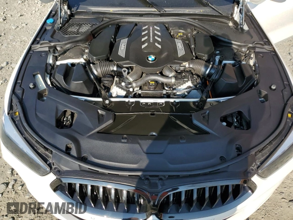 2019 BMW 8 Series M850i xDrive with VIN WBAFY4C50KBX39519, listed as a Copart auction lot 67675394 with 37,900 mi miles and Salvage title. Bid and sale history available at DreamBid. Image 11.