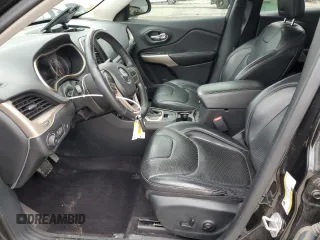 2017 Jeep Cherokee High Altitude с VIN 1C4PJMDS8HW651593, выставлен на аукционе Copart как лот 51688505 с пробегом 98 365 миль миль и Списание • Salvage title. История ставок и продаж доступна на DreamBid. Изображение 7.