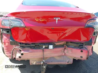 2023 Tesla Model 3 z VIN 5YJ3E1EA6PF566326, wystawiony jako IAAI lot #42687125 z przebiegiem 43 548 mil mil oraz . Historia ofert i sprzedaży dostępna na DreamBid. Obrazek 6.