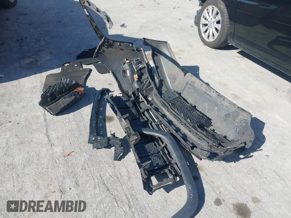 2019 Jeep Compass Latitude with VIN 3C4NJDBB3KT760907, listed as a IAAI auction lot 40654559 with 103,155 mi miles and . Bid and sale history available at DreamBid. Image 12.