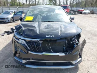 2024 Kia Carnival EX with VIN KNDNC5H30R6314489, listed as a IAAI auction lot 41923732 with 48,662 mi miles and . Bid and sale history available at carsss.com. Image 12.