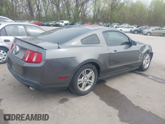 2011 Ford Mustang V6 with VIN 1ZVBP8AM6B5135684, listed as a IAAI auction lot 41997236 with 226,547 mi miles and . Bid and sale history available at carsss.com. Image 4.