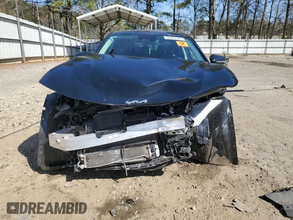 2024 Kia EV6 Light Long Range z VIN KNDC34LA1R5172053, wystawiony jako Copart lot #50467395 z przebiegiem Nie podano mil oraz Szkoda całkowita • Salvage title. Historia ofert i sprzedaży dostępna na DreamBid. Obrazek 5.