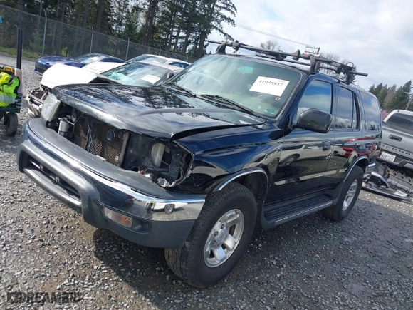 2000 Toyota 4Runner SR5 with VIN JT3HN86R1Y0322493, listed as a IAAI auction lot 41938857 with 121,124 mi miles. Bid and sale history available at carsss.com. Image 18.
