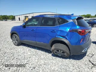 2021 Kia Seltos S with VIN KNDEU2AA8M7081307, listed as a Copart auction lot 49795135 with 26,651 mi miles and Non Repairable. Bid and sale history available at DreamBid. Image 2.