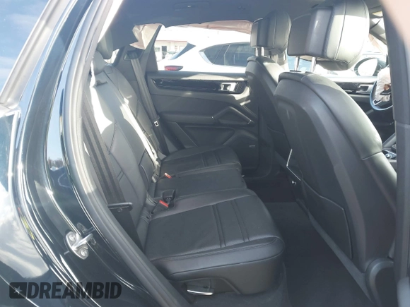 2020 Porsche Cayenne with VIN WP1AA2AY3LDA04136, listed as a IAAI auction lot 41713339 with 24,513 mi miles and . Bid and sale history available at DreamBid. Image 8.