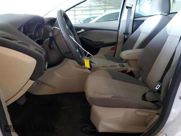 2013 Ford Focus SE z VIN 1FADP3F23DL222405, wystawiony jako Copart lot #54747795 z przebiegiem 88 472 mil mil oraz Szkody całkowita. Historia ofert i sprzedaży dostępna na DreamBid. Obrazek 7.