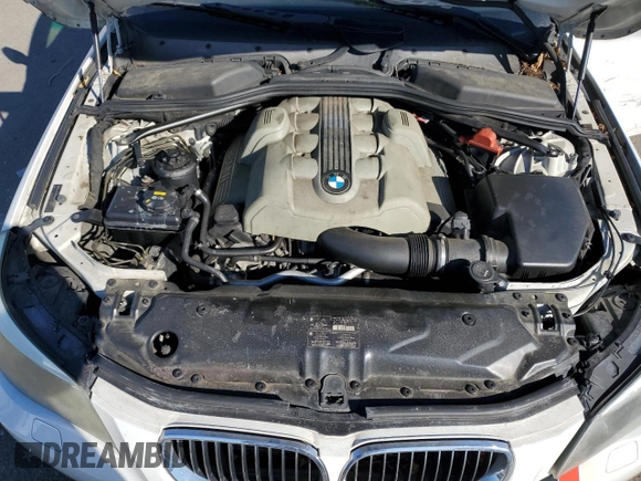 2005 BMW 5 Series 545i with VIN WBANB335X5CN64539, listed as a Copart auction lot 44254165 with 105,852 mi miles and Salvage Title. Bid and sale history available at carsss.com. Image 11.