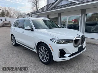 2020 BMW X7 xDrive40i with VIN 5UXCW2C05L9B60363, listed as a IAAI auction lot 41808059 with 89,893 mi miles. Bid and sale history available at carsss.com. Image 1.