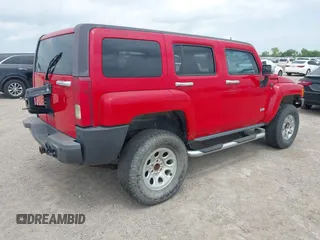 2006 Hummer H3 with VIN 5GTDN136168309603, listed as a IAAI auction lot 42156364 with 1 mi miles. Bid and sale history available at carsss.com. Image 4.