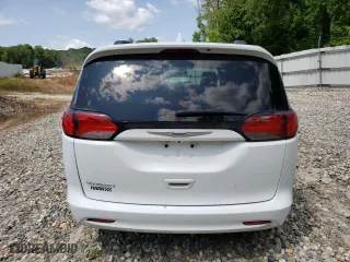 2020 Chrysler Voyager LXI with VIN 2C4RC1DGXLR265174, listed as a Copart auction lot 64502174 with NaN miles and Clean Title. Bid and sale history available at carsss.com. Image 6.