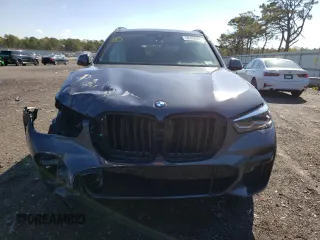 2022 BMW X5 xDrive40i with VIN 5UXCR6C08N9M46142, listed as a Copart auction lot 50332603 with 8,437 mi miles. Bid and sale history available at carsss.com. Image 5.