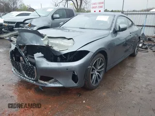2021 BMW 4 Series 430i xDrive z VIN WBA73AP06MCG99754, wystawiony jako IAAI lot #41952324 z przebiegiem 31 031 mil mil oraz . Historia ofert i sprzedaży dostępna na DreamBid. Obrazek 2.