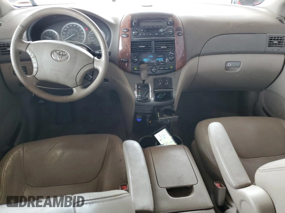 2004 Toyota Sienna XLE with VIN 5TDZA22C64S039928, listed as a Copart auction lot 55901015 with 238,612 mi miles and Clean Title. Bid and sale history available at DreamBid. Image 8.