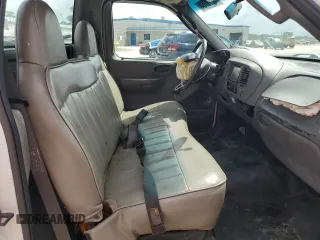 2002 Ford F-150 XL with VIN 1FTRF17W32NB86385, listed as a Copart auction lot 73276754 with 100,817 mi miles and Salvage Title. Bid and sale history available at carsss.com. Image 10.