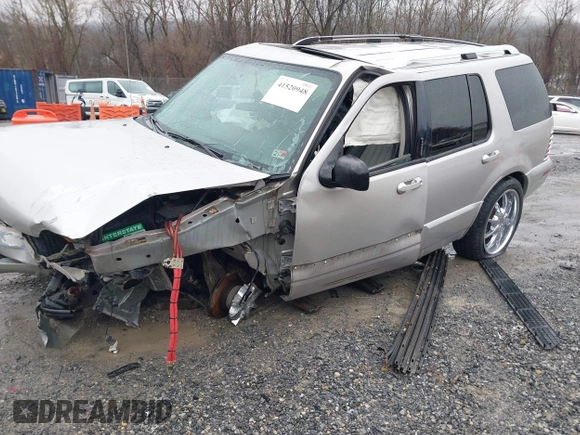 2004 Mercury Mountaineer with VIN 4M2DU86W04UJ05601, listed as a IAAI auction lot 41520948 with Not provided miles and . Bid and sale history available at DreamBid. Image 2.