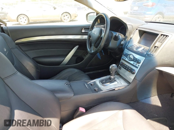 2014 Infiniti Q60 Journey with VIN JN1CV6EK7EM111241, listed as a IAAI auction lot 42653792 with 196,431 mi miles and . Bid and sale history available at DreamBid. Image 5.