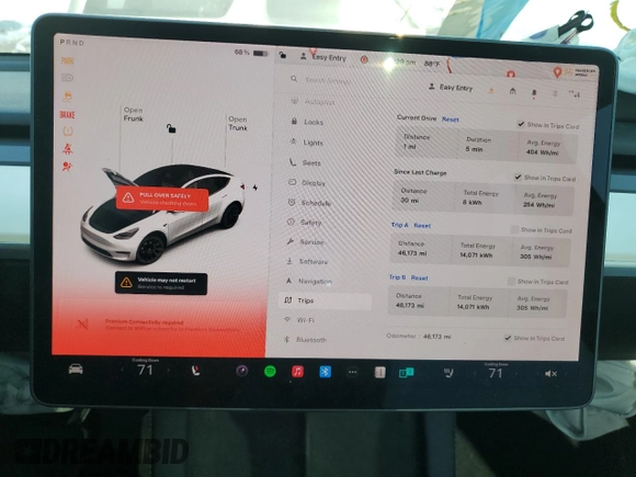2021 Tesla Model Y Long Range with VIN 5YJYGDEE8MF271938, listed as a Copart auction lot 50961485 with 46,173 mi miles and Salvage Title. Bid and sale history available at DreamBid. Image 9.