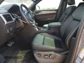 2021 Volkswagen Atlas SE with VIN 1V2PE2CA5MC212105, listed as a Copart auction lot 51852125 with 53,831 mi miles and Salvage title. Bid and sale history available at DreamBid. Image 7.