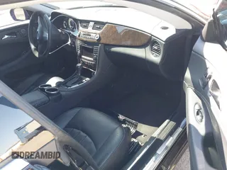 2010 Mercedes-Benz CLS 550 with VIN WDDDJ7CB0AA164094, listed as a IAAI auction lot 42709887 with 83,092 mi miles and . Bid and sale history available at DreamBid. Image 5.
