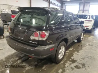 2002 Lexus RX 300 with VIN JTJHF10U120273913, listed as a Copart auction lot 73382834 with 353,348 mi miles and Salvage Title. Bid and sale history available at carsss.com. Image 3.