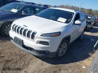 2015 Jeep Cherokee Latitude with VIN 1C4PJLCS1FW642890, listed as a IAAI auction lot 41624678 with NaN miles. Bid and sale history available at carsss.com. Image 2.